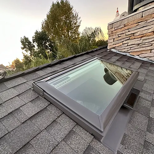 What Should You Choose: Manual or Automatic Skylight Control?